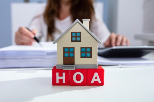 CC&Rs in HOA - City Property Management in Arizona